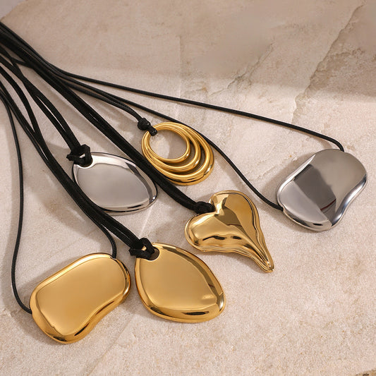 Collana pendenti geometrici