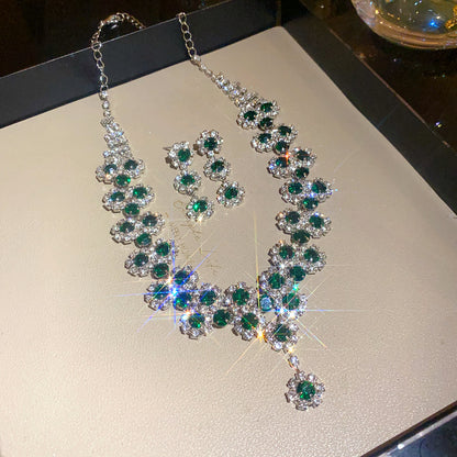 Collana fiore diamante
