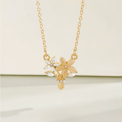 Collana rosa titanio