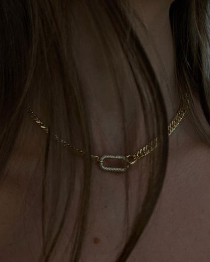 Collana diamante geometrica