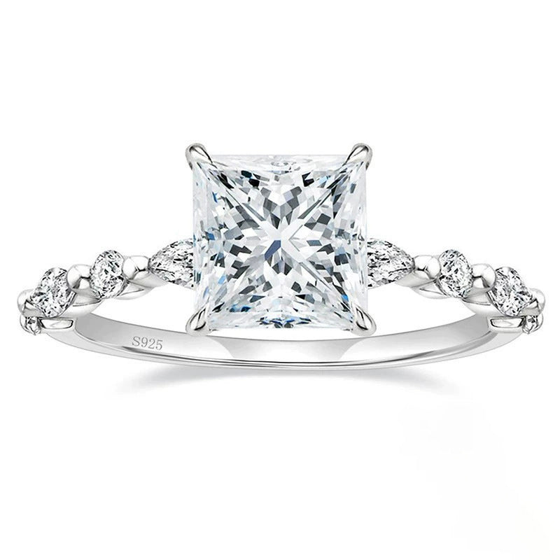 Anello zircone princess