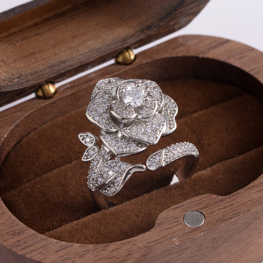Anello Camelie