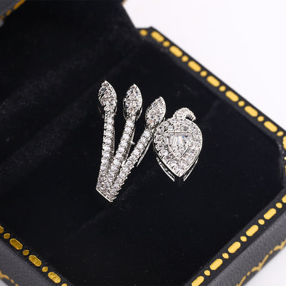 Anello foglie zirconi