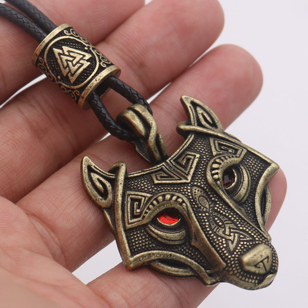 Collana rune vichinghe nodo triangolare