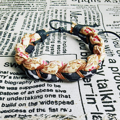 Bracciale tessuto etnico