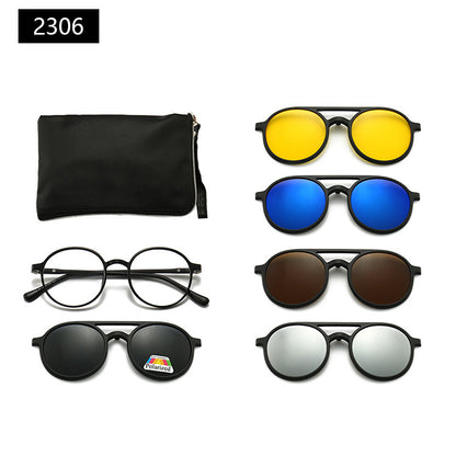 Occhiali da sole con astuccio
