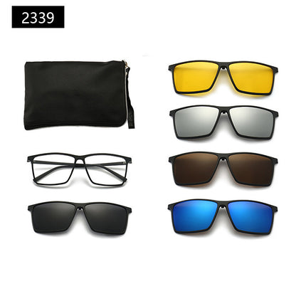 Occhiali da sole con astuccio