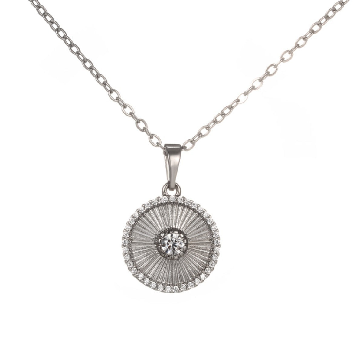 Collana con pendente geometrico in zirconi