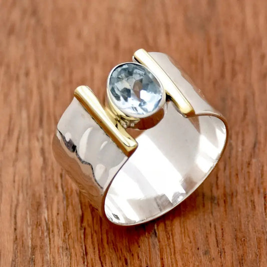 Anello Geometrico Traforato Oro