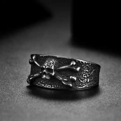 Anello teschio punk