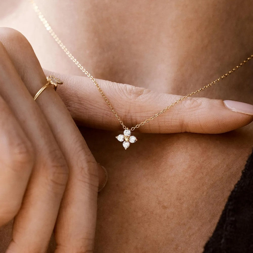 Collana quadrifoglio corta