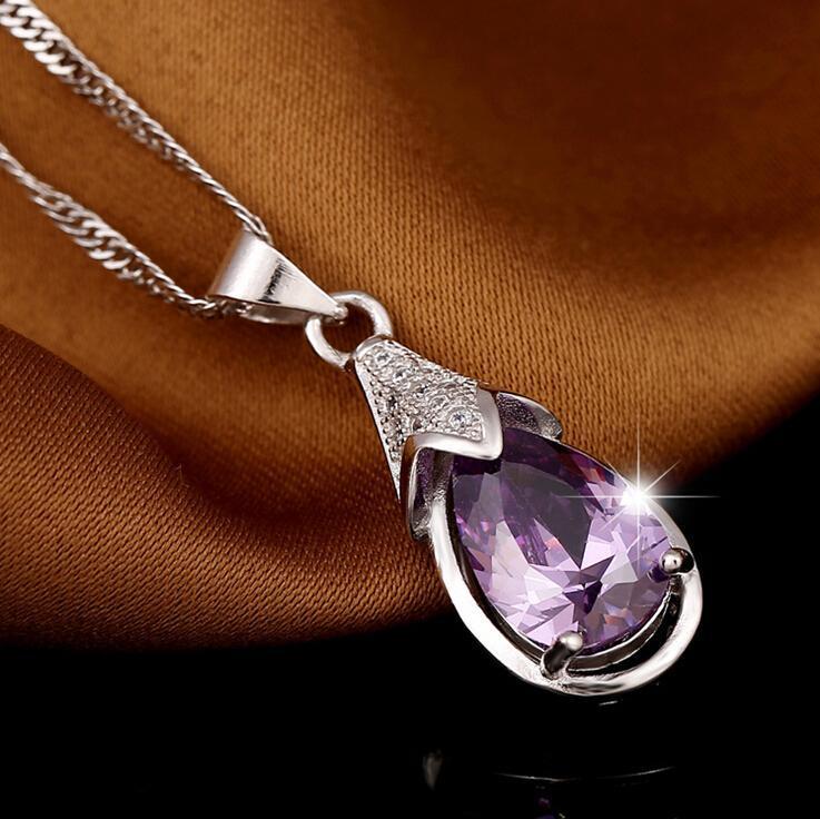 Collana Goccia Opale Bianco