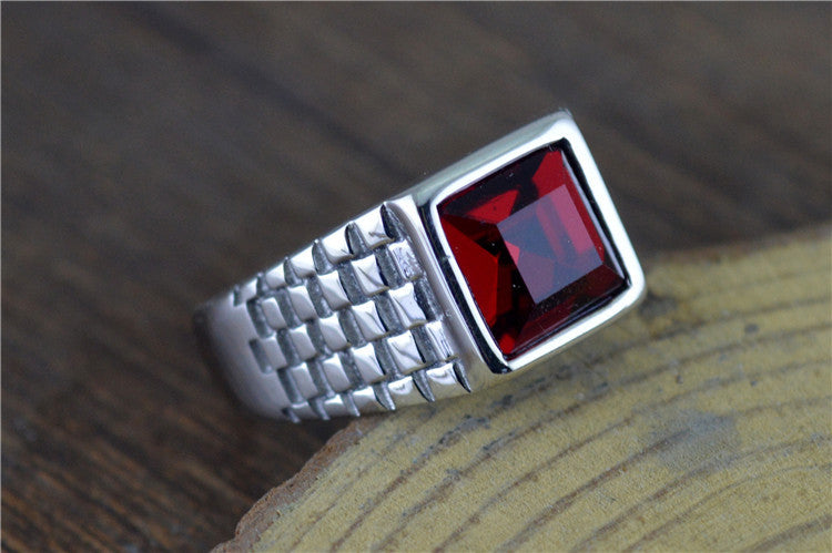 Anello retrò gemme