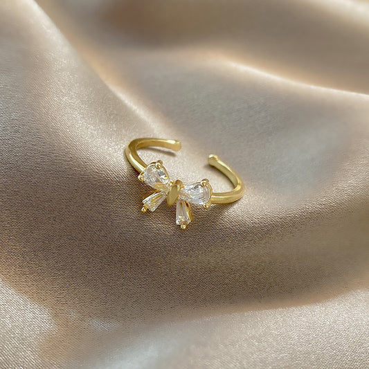 Anello farfalla minimalista
