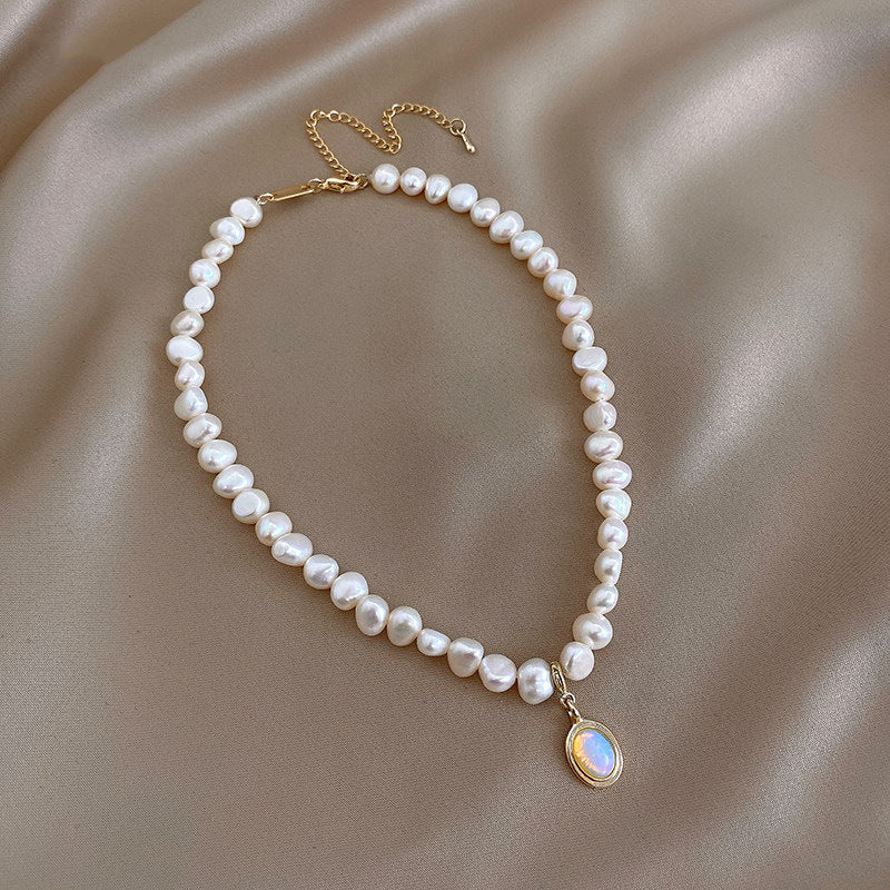 Collana di perle minimal