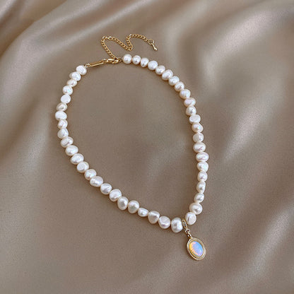 Collana di perle minimal