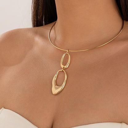 Bracciale e collana geometrica