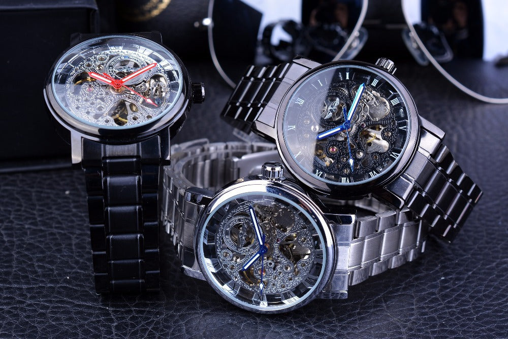 Orologio meccanico retrò numeri romani
