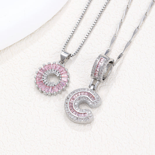 Collana fiore con lettere