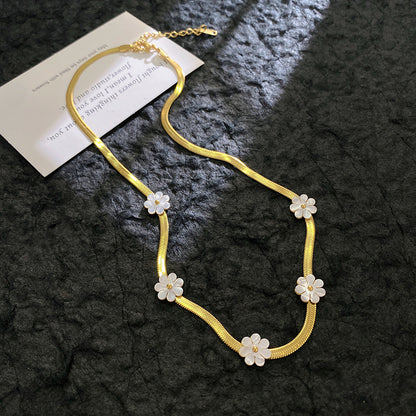 Collana madreperla bianca