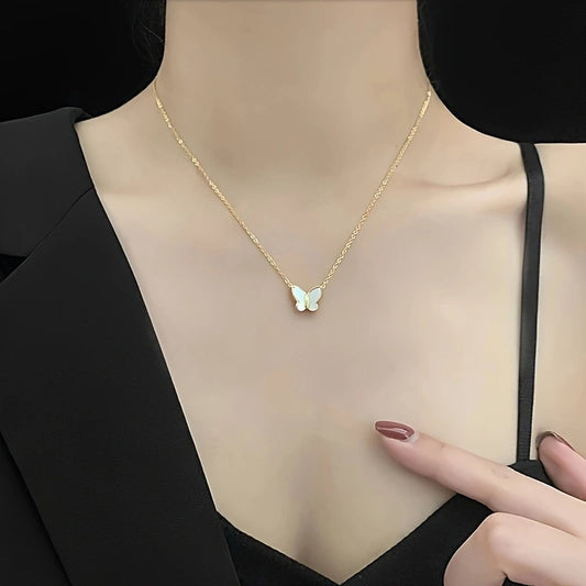 Collana farfalla pendente