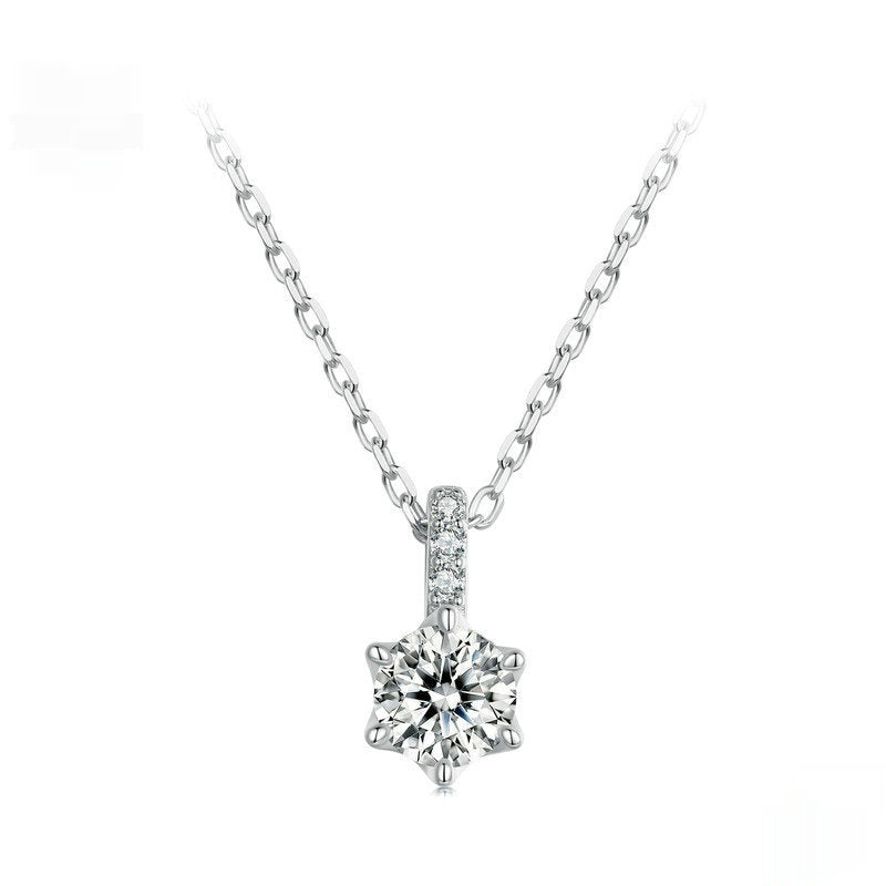 Collana con moissite