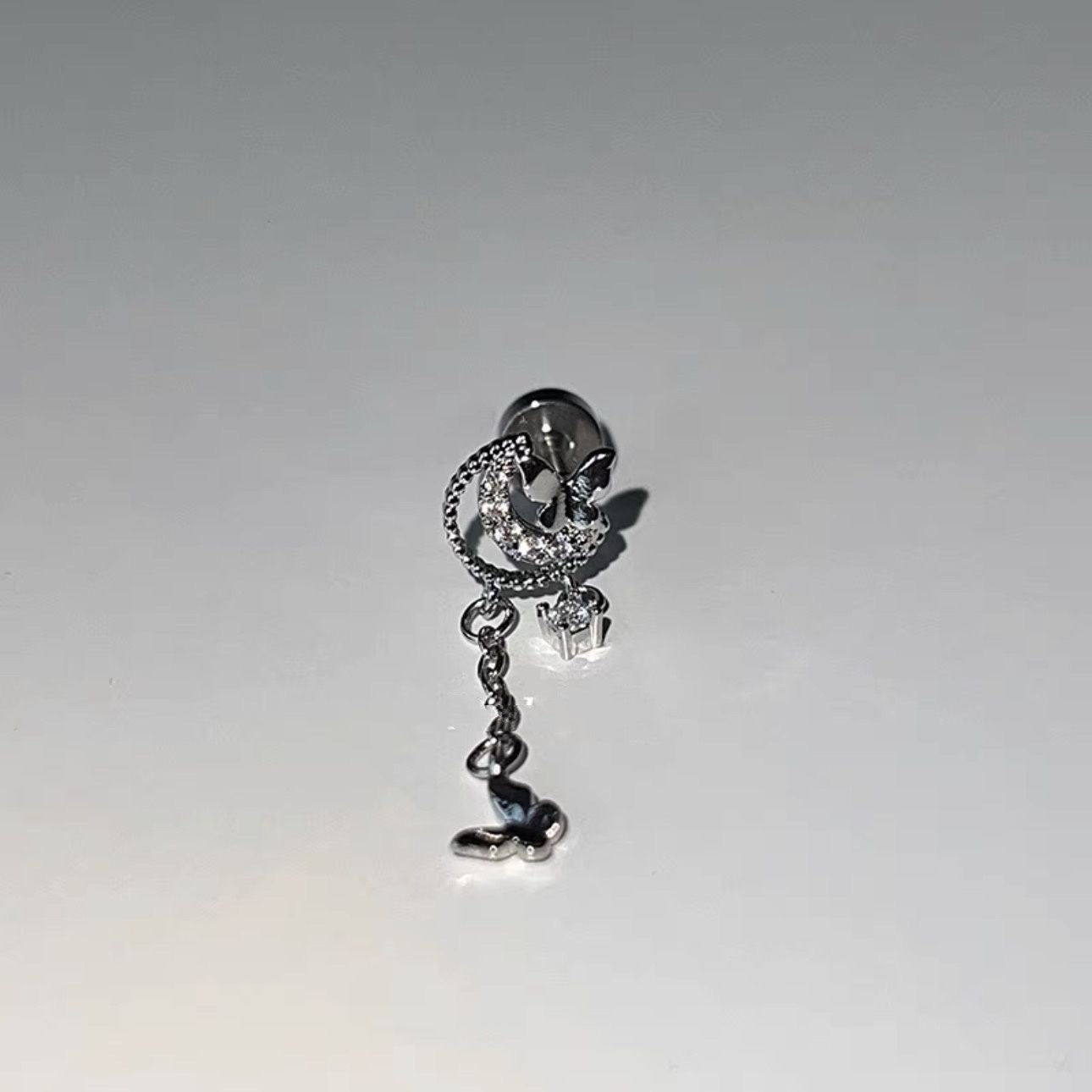 Piercing Cartilagine Farfalla