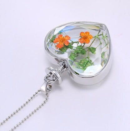 Collana pendente in vetro