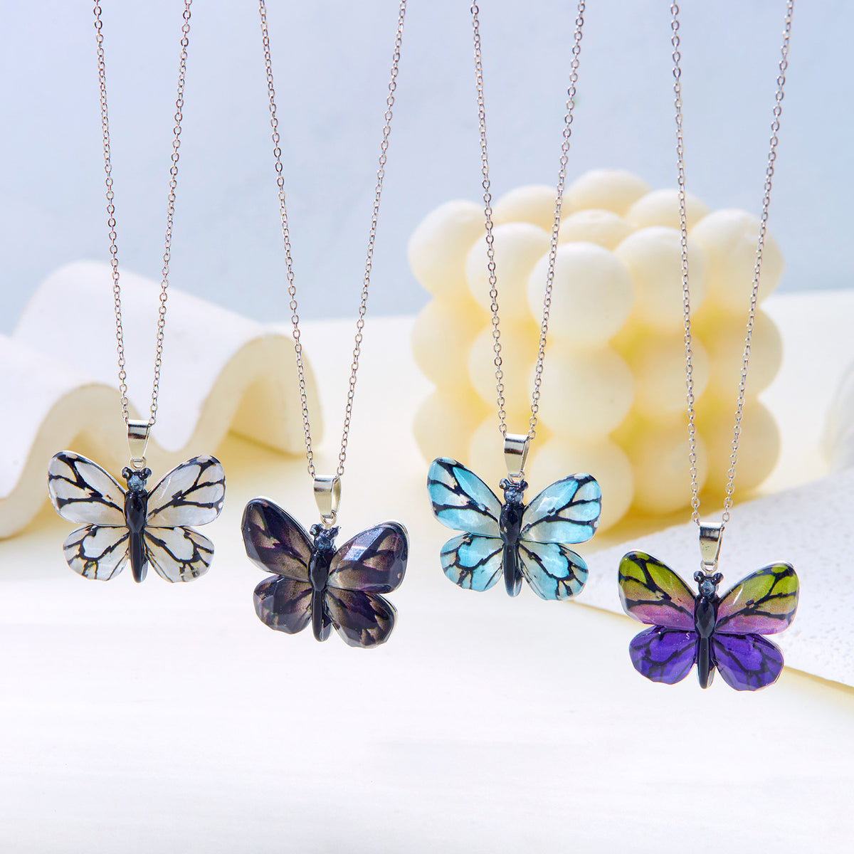 Collana farfalla retrò multicolore