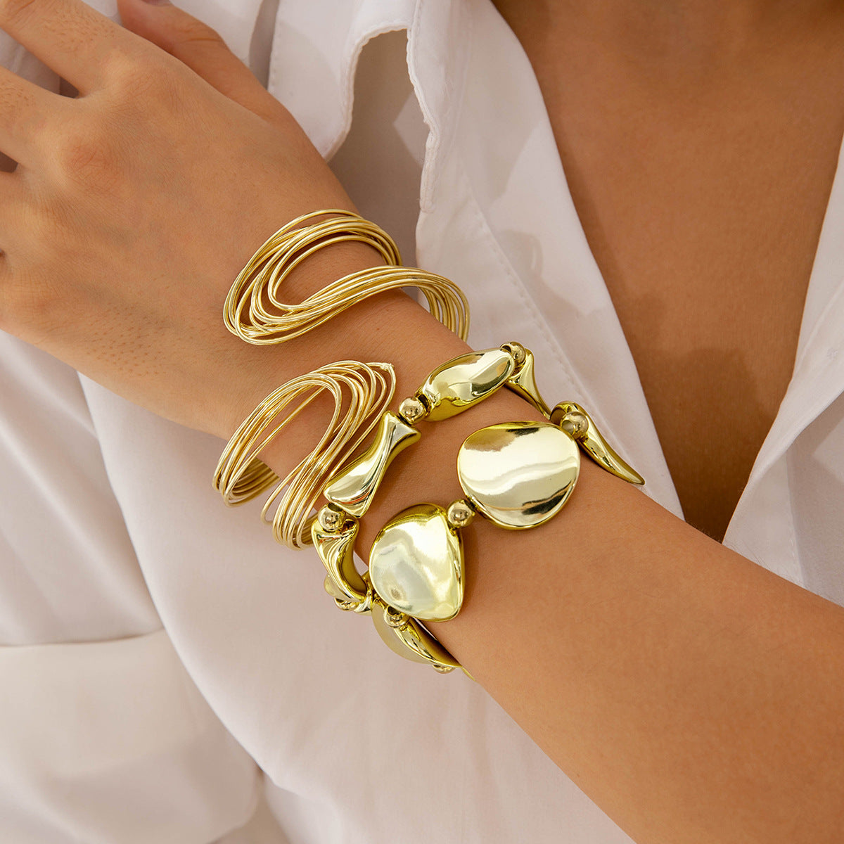Bracciale geometrico multistrato