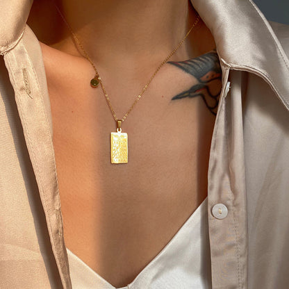 Collana zodiacale con targhetta