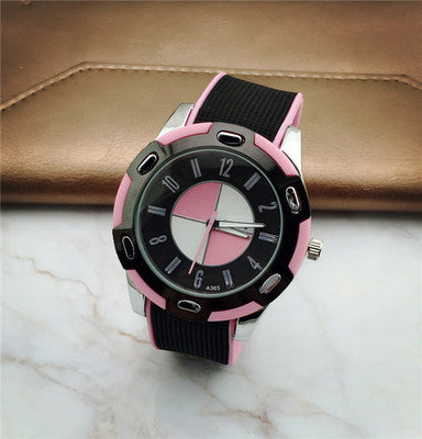 Orologio sportivo in plastica