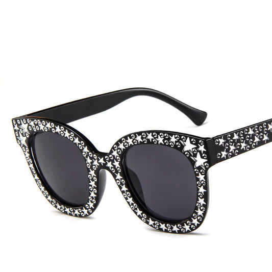 Occhiali da sole cat eye con stelle