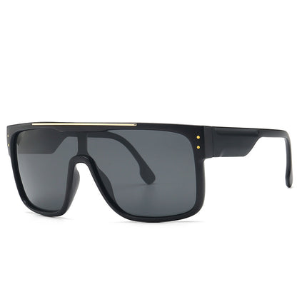 Occhiali da sole oversize