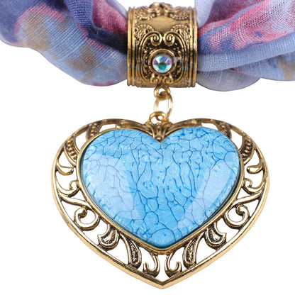 Collana cuore pesca etnico