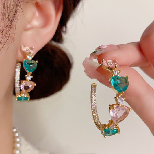 Anello cuore a C