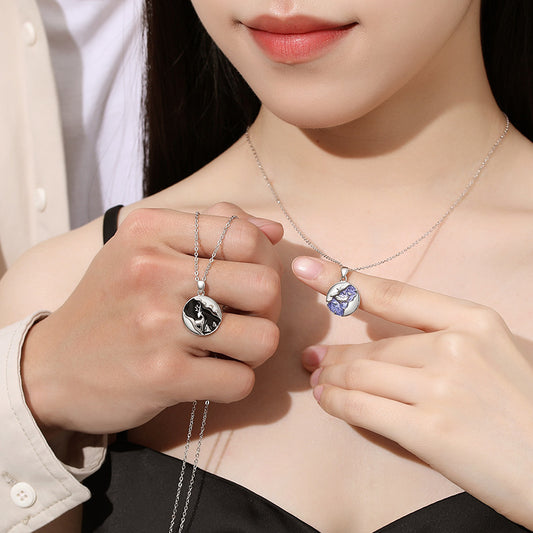 Collana medaglia geometrica
