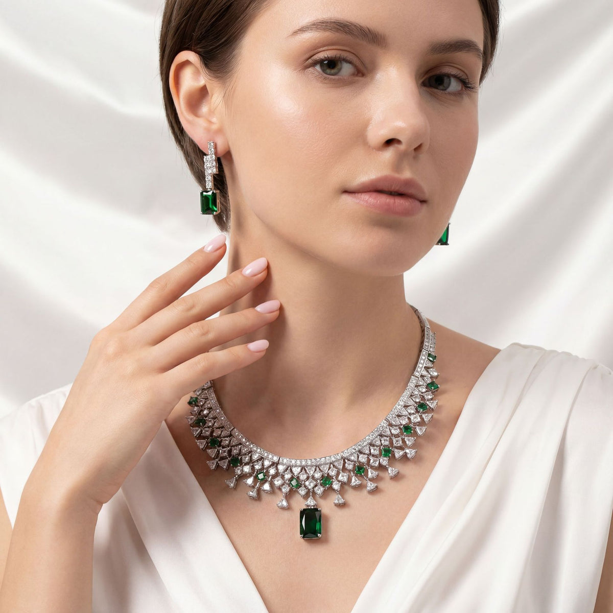 Set collana e orecchini zircone