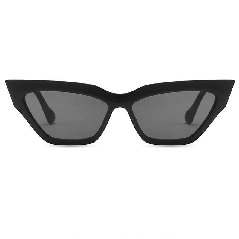 Occhiali da sole cat eye con catena