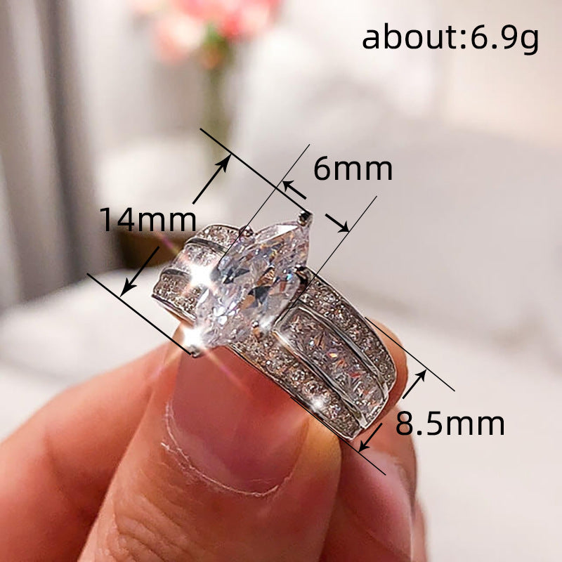 Anello con intarsi