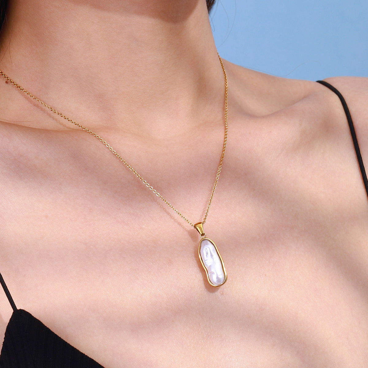 Collana di perle corta