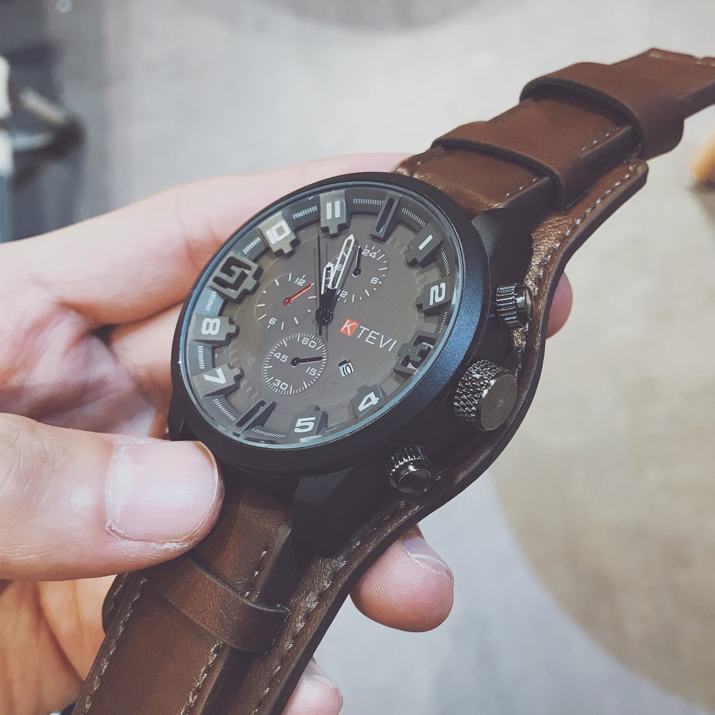 Orologio sportivo coreano da uomo