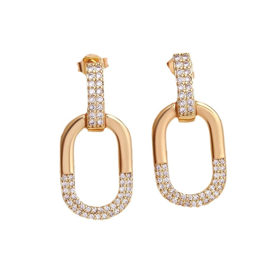Gioiello con zircone ovale