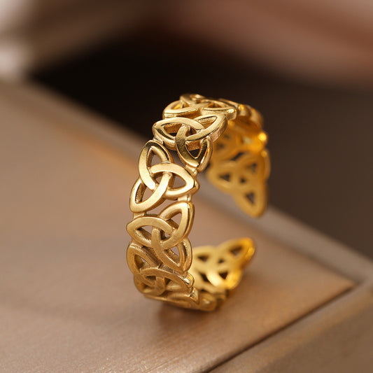 Anello nodo celtico traforato retro