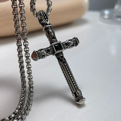 Collana croce vintage titanio