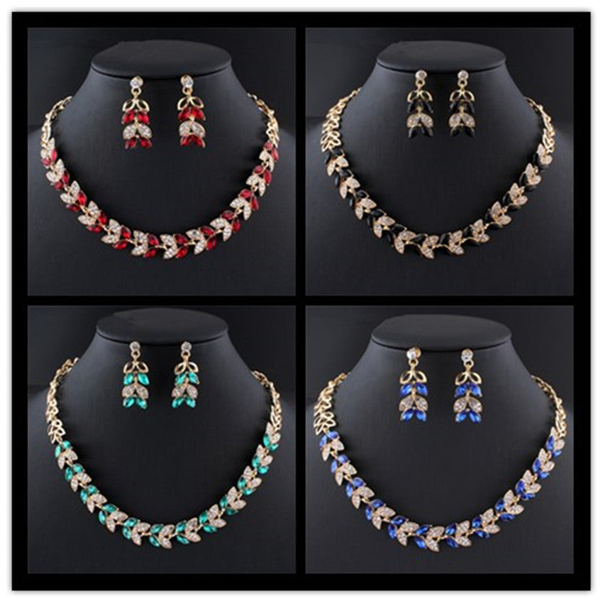Collana onda metallo
