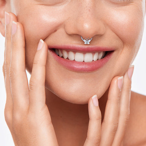 Piercing naso farfalla titanio