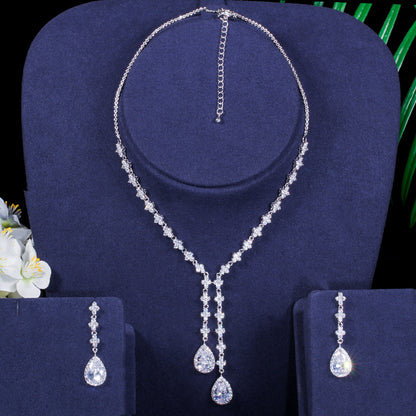 Parure collana e orecchini