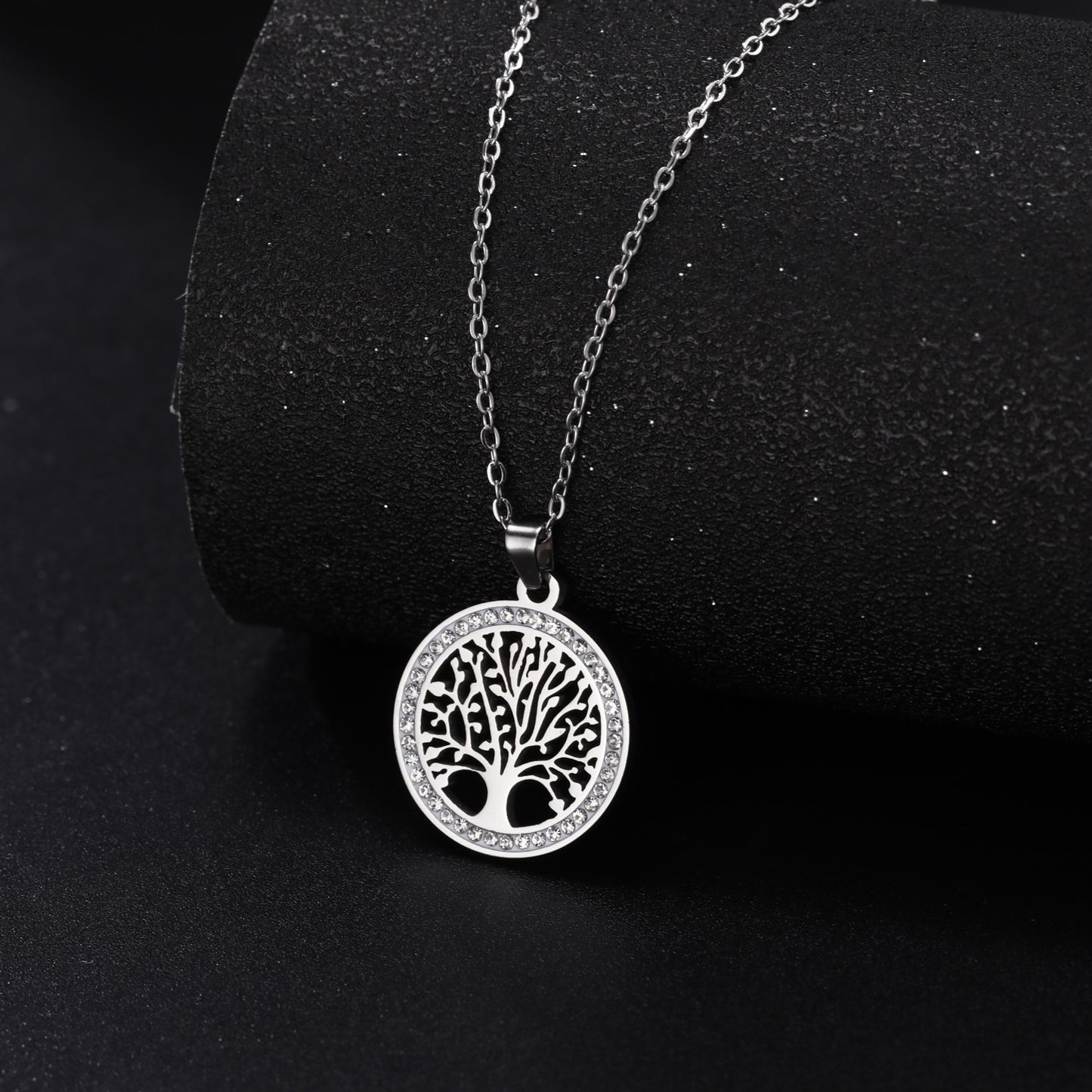 Collana albero vuoto diamanti