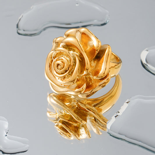 Anello fiori tridimensionali